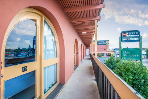 Federal Hotel - Mount Gambier - Lismore Accommodation 0