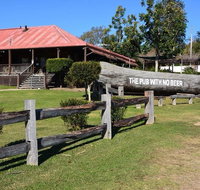 The Pub With No Beer - Lismore Accommodation