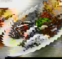 Grub Street - Lismore Accommodation