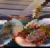 Hardware Cafe - Lismore Accommodation