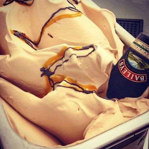 Scoops Gelatiland - Lismore Accommodation 0