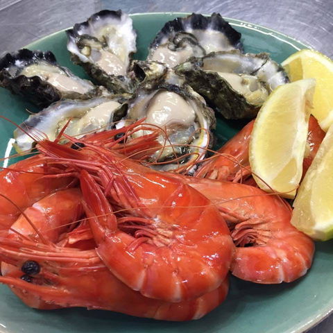 Kirribilli Seafoods - Lismore Accommodation 0