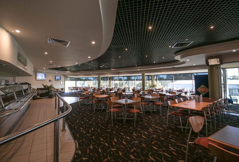Sports Club Bistro - Lismore Workers Sports Club - Lismore Accommodation 1