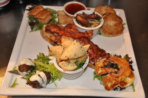 Salt Cafe Bar - Lismore Accommodation 0