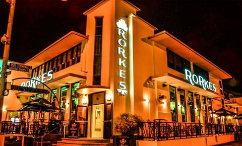 Apollo Bay Wine Bar & Coffee Shop - Lismore Accommodation 9