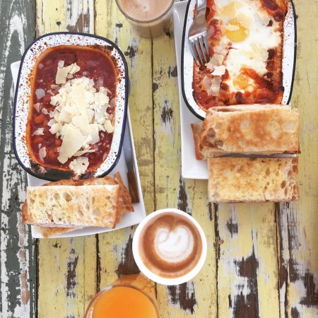 The Caff - Lismore Accommodation 0