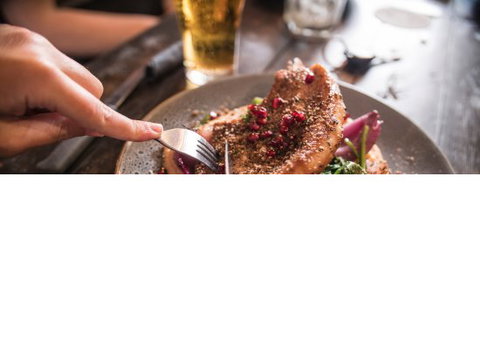 Swill N Grill - Lismore Accommodation 0