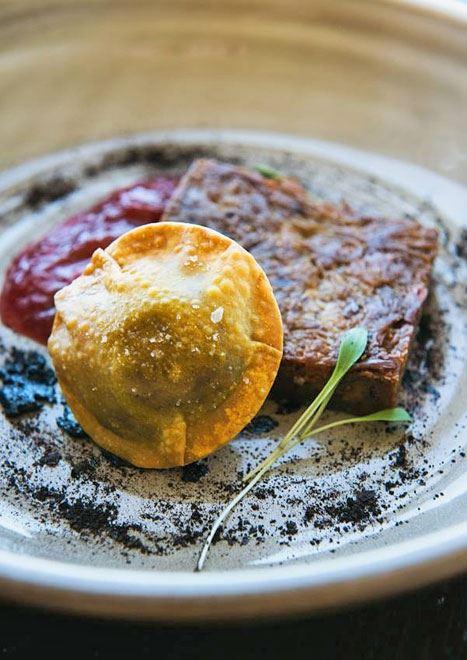 Skyline Restaurant - Lismore Accommodation 7