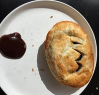 Devil's Den Cafe and Takeaway - Lismore Accommodation