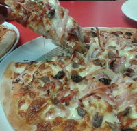 Riccardo's Pizza - Lismore Accommodation
