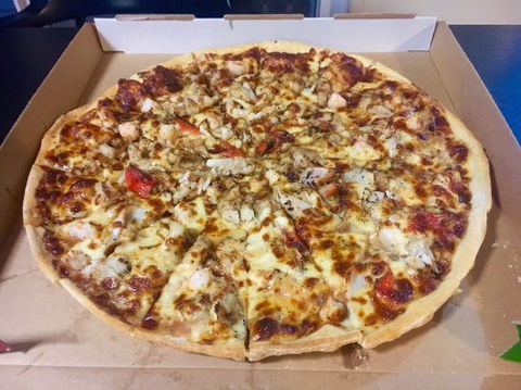 Oxenford Seafood And Pizza - Lismore Accommodation 0