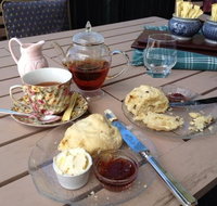 Geordie Lane Antiques  TeaRoom - Lismore Accommodation