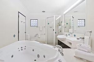 The Coffee House Apartments & Bistro - Lismore Accommodation 7