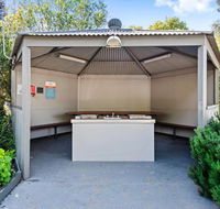 Discovery Parks Melbourne - Lismore Accommodation