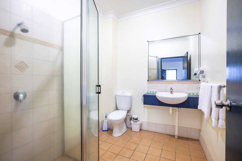 Atherton Hotel - Lismore Accommodation 3