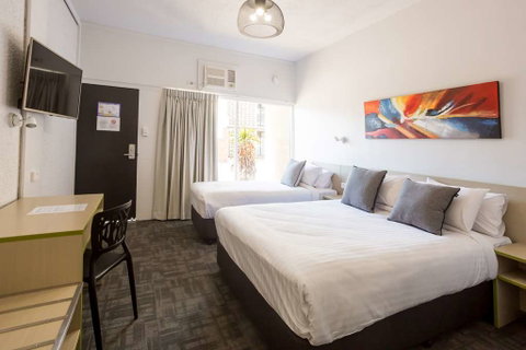 Emerald Star, a Nightcap Hotel - Lismore Accommodation 2
