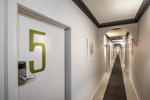 Skyways Hotel - Lismore Accommodation 1