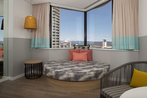 QT Gold Coast - Lismore Accommodation 5