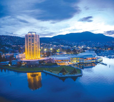 Wrest Point Hotel & Casino - Lismore Accommodation 2