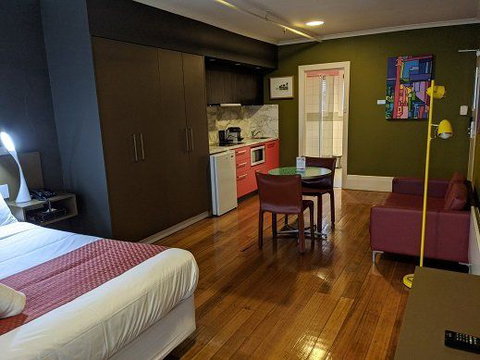 Tolarno Hotel - Lismore Accommodation 5