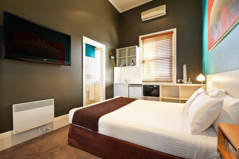 Tolarno Hotel - Lismore Accommodation 11