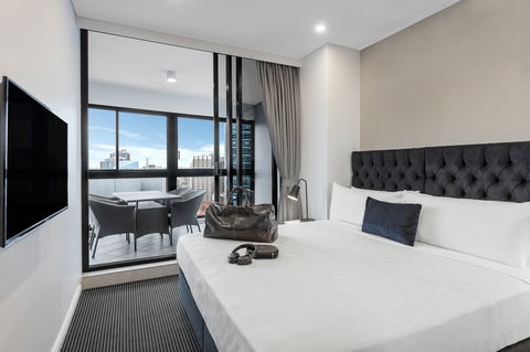 Meriton Suites Kent Street - Lismore Accommodation 12