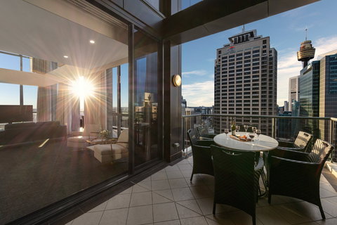 Meriton Suites Pitt Street - Lismore Accommodation 4