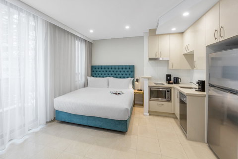 Meriton Suites Pitt Street - Lismore Accommodation 7