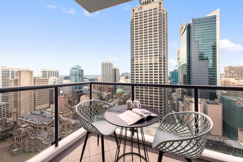 Meriton Suites Pitt Street - Lismore Accommodation 11