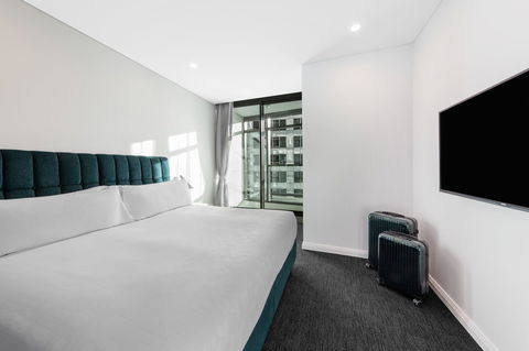 Meriton Suites Sussex Street, Sydney - Lismore Accommodation 10