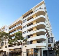 Meriton Suites Waterloo - Lismore Accommodation