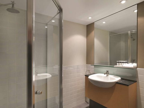 Adina Apartment Hotel Sydney Town Hall - Lismore Accommodation 9