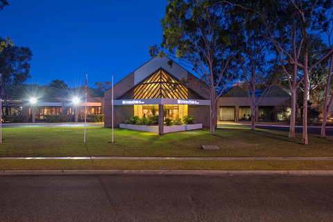DoubleTree by Hilton Hotel Alice Springs - Lismore Accommodation 2