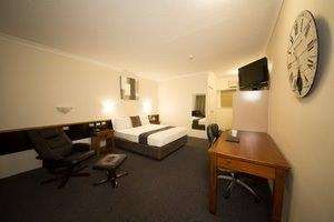Emerald Maraboon Motor Inn - Lismore Accommodation 7
