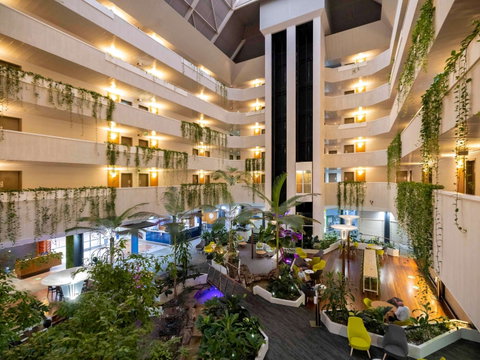 Novotel Darwin Atrium - Lismore Accommodation 2