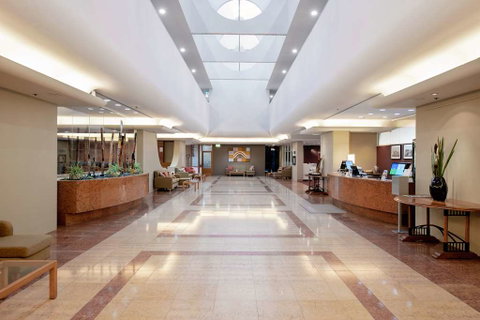 DoubleTree by Hilton Esplanade Darwin - Lismore Accommodation 2