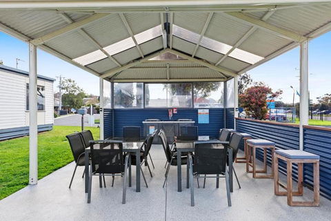Discovery Parks Geelong - Lismore Accommodation 1