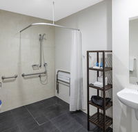 Meriton Serviced Apartments North Sydney - Lismore Accommodation