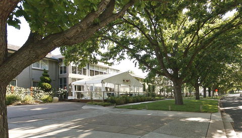 Forrest Hotel & Apartments - Lismore Accommodation 0