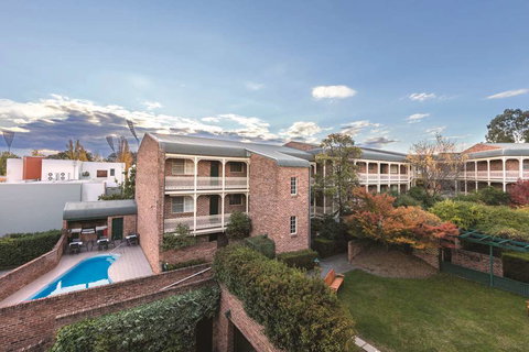 Adina Serviced Apts Canberra Kingston - Lismore Accommodation 1