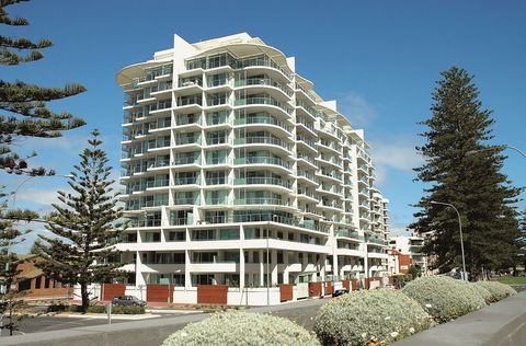 Oaks Liberty Towers - Lismore Accommodation 0