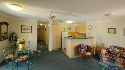 Aruba Beach Resort - Lismore Accommodation 1