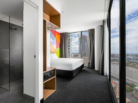 Ibis Styles Brisbane Elizabeth Street - Lismore Accommodation 7