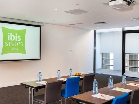 Ibis Styles Brisbane Elizabeth Street - Lismore Accommodation 8