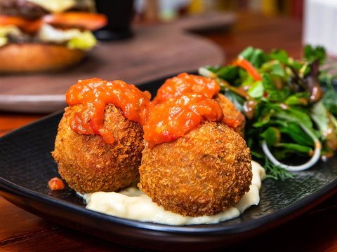 Ibis Styles Brisbane Elizabeth Street - Lismore Accommodation 13