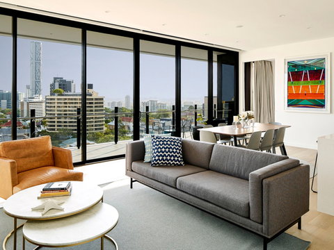 The Johnson - Art Series - Lismore Accommodation 4