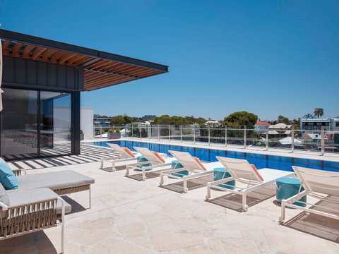 The Johnson - Art Series - Lismore Accommodation 14