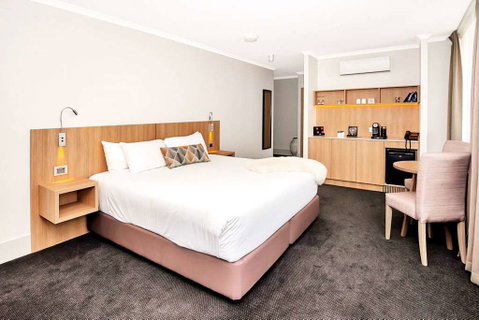 Clarion Hotel Townsville - Lismore Accommodation 1