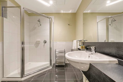 Lake Inn Ballarat - Lismore Accommodation 3