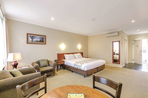 Lake Inn Ballarat - Lismore Accommodation 14